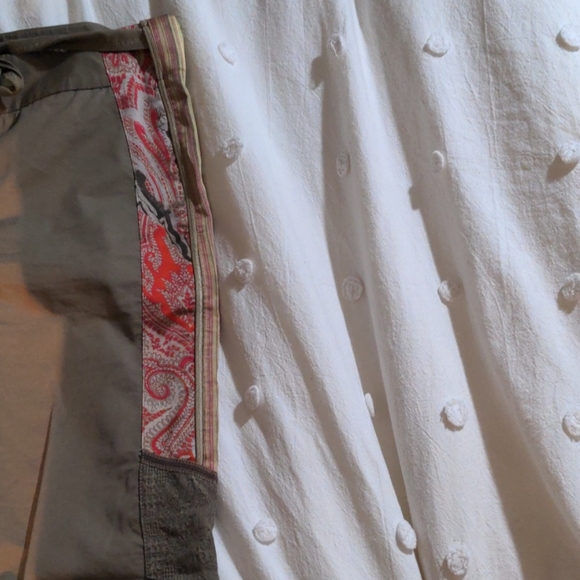 Elie Tahari cropped pants - Picture 2 of 2